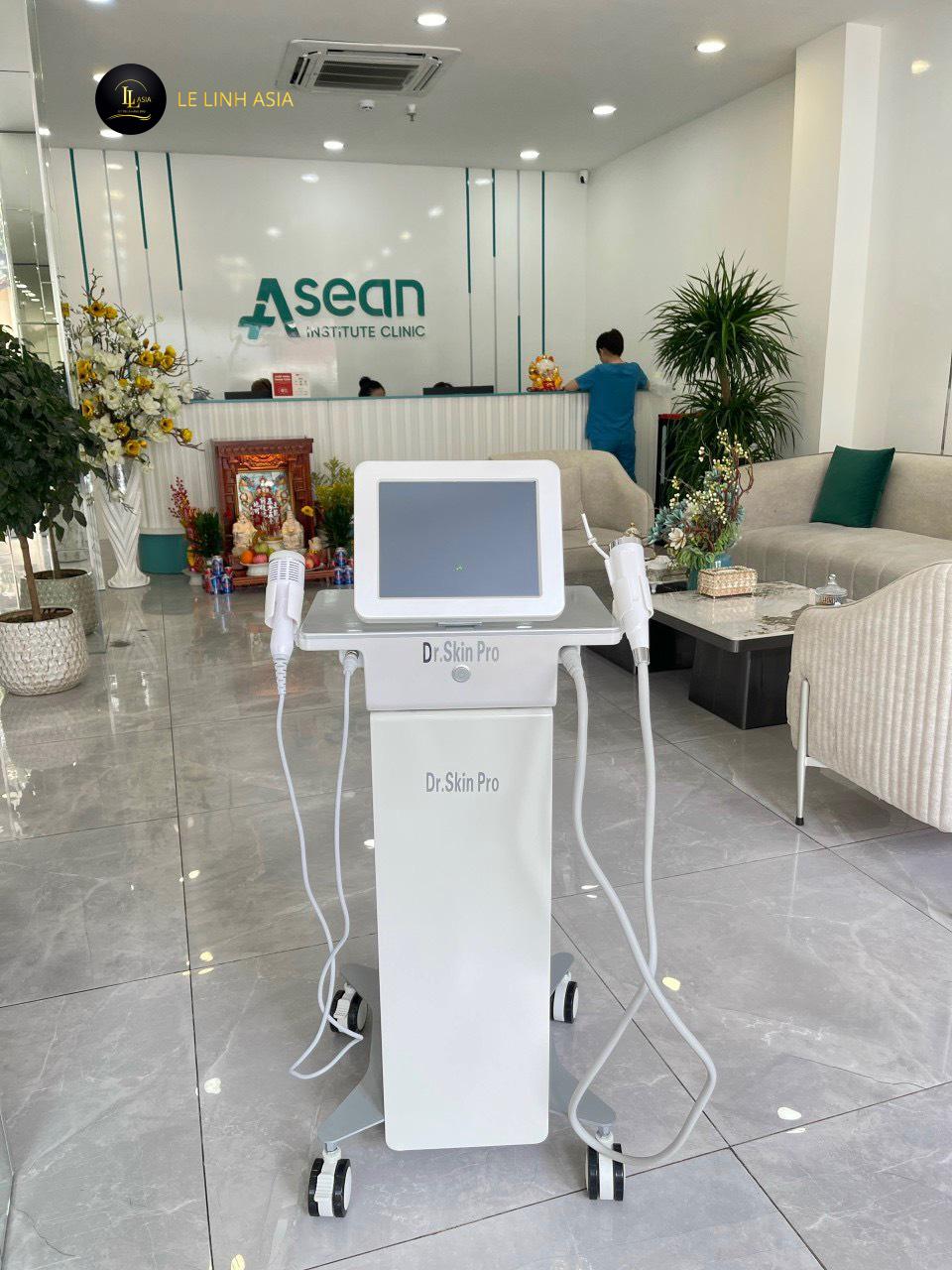 z4480530656156_94a49f6f2f4e4540f507ba60f31d6f8e